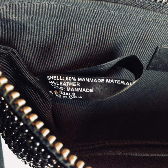 NWOT WHITE BLACK Solid Bead Rhinestone Wristlet - Picture 4 of 5